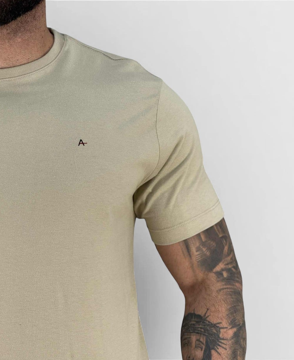 Camiseta Amendoa Masculina Malha Regular - Aramis