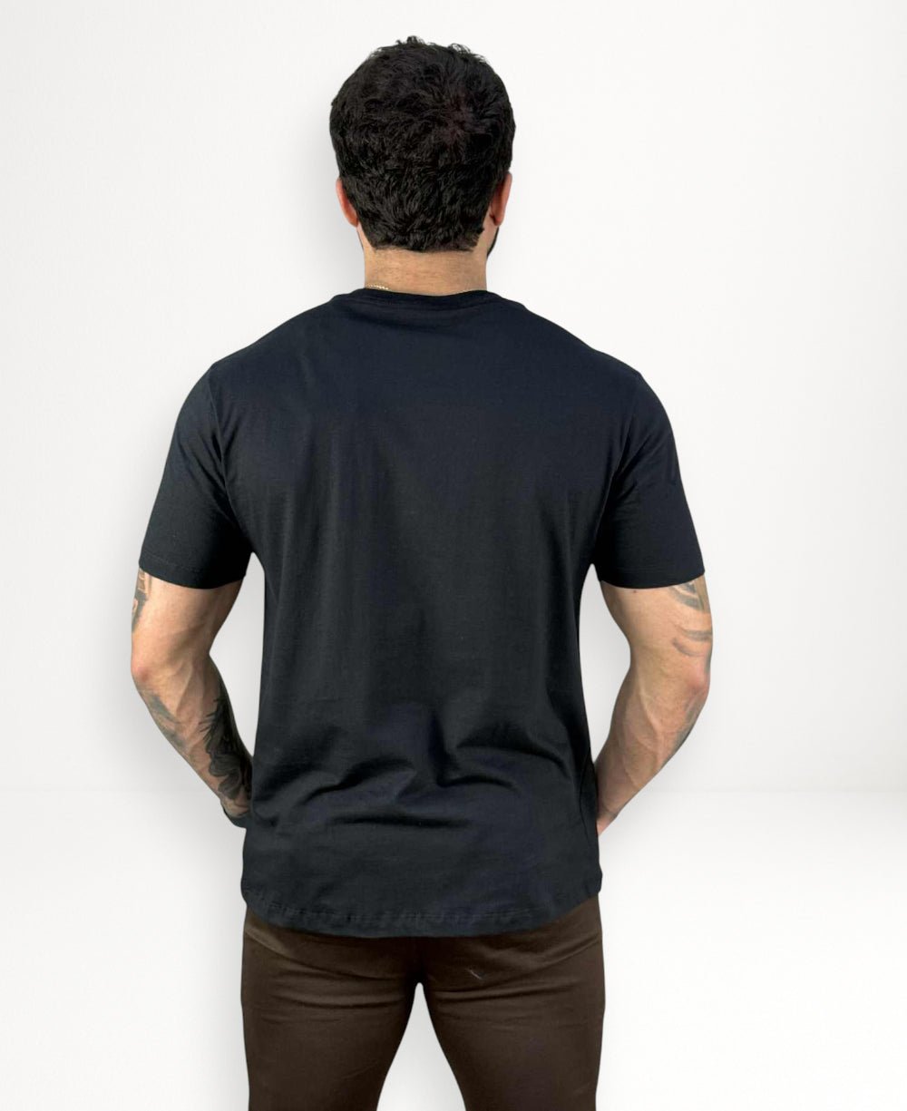 Camiseta Preta Masculina Malha Regular - Aramis