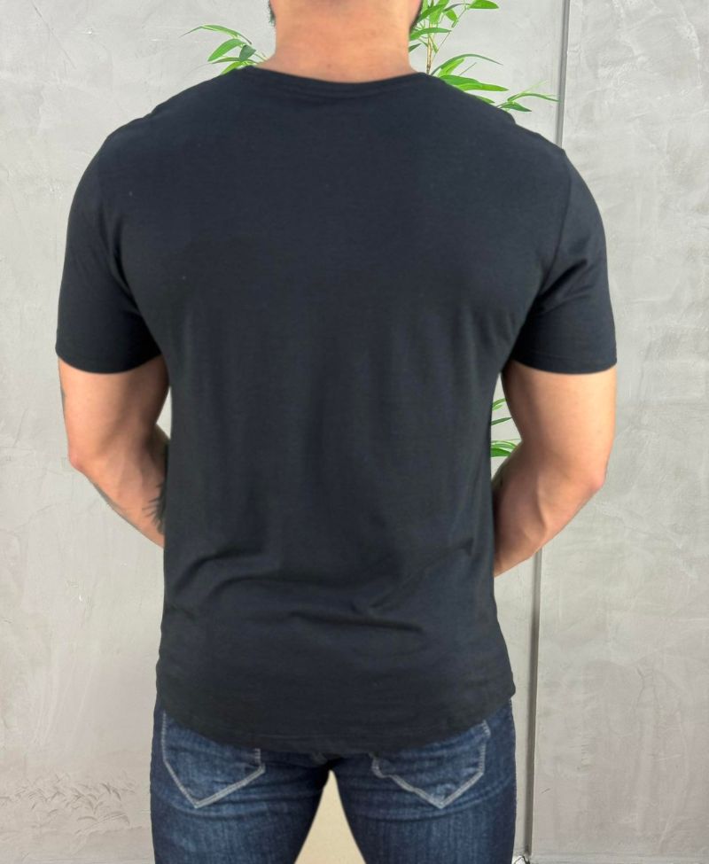 Camiseta Preta Casual Masculina Mc - Acostamento