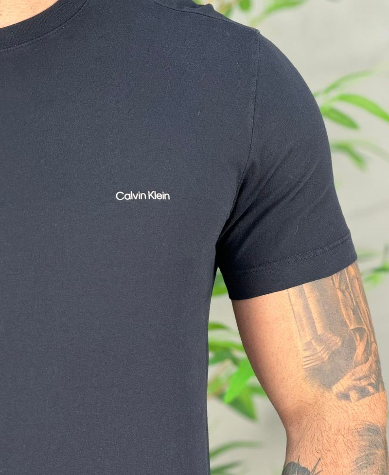 Camiseta Preta Masculina Mountain Ck - Calvin Klein