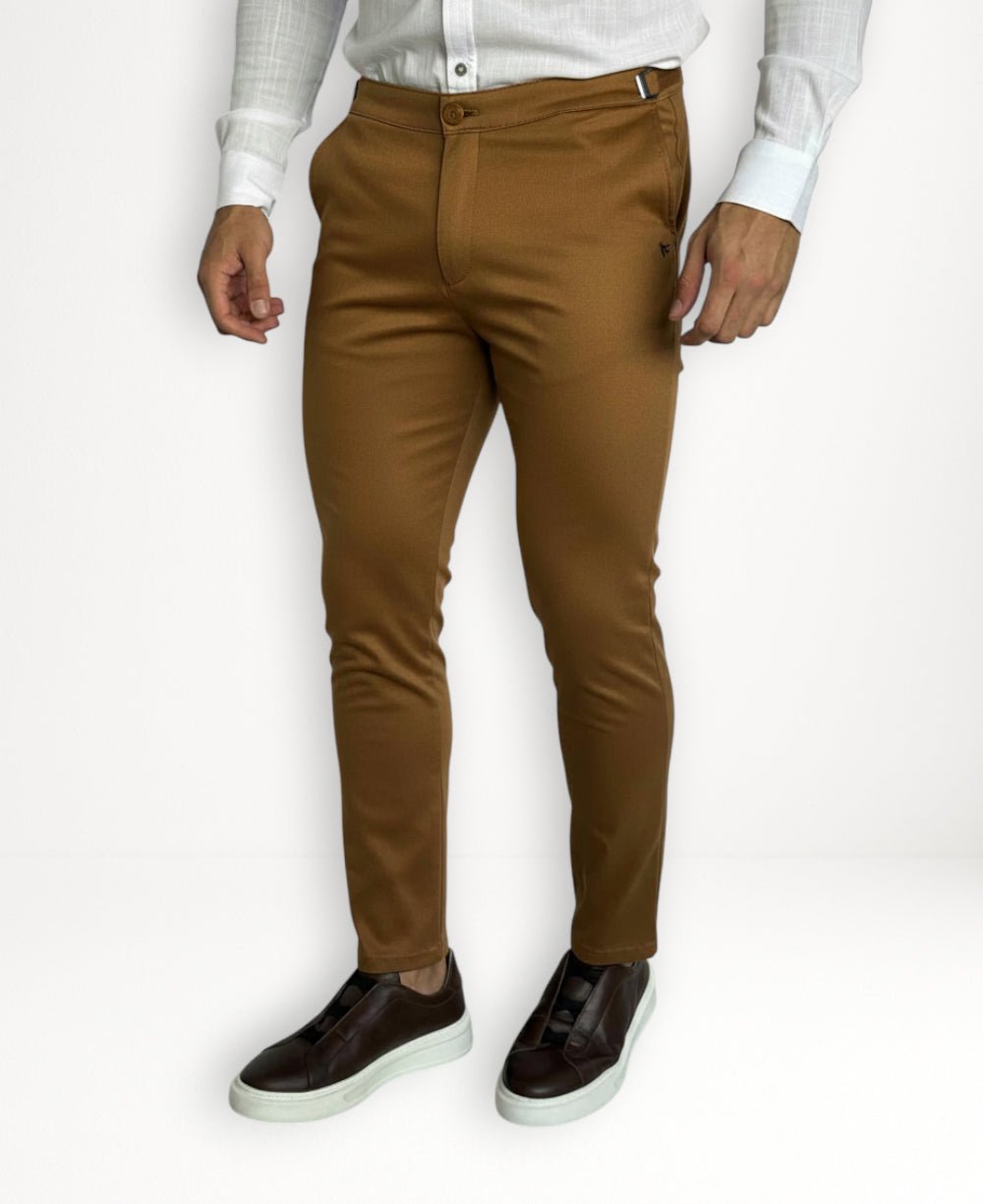 Calça Alfaiataria Caramelo Masculina Regulagem - Per Pochi