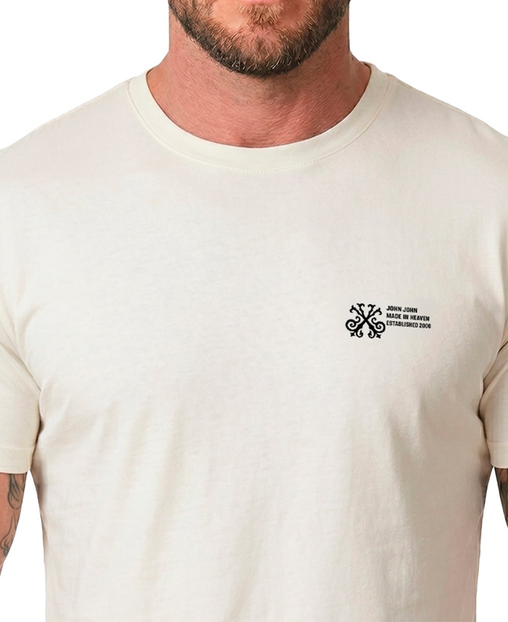 Camiseta Off White Masculina Regular Fit - John John