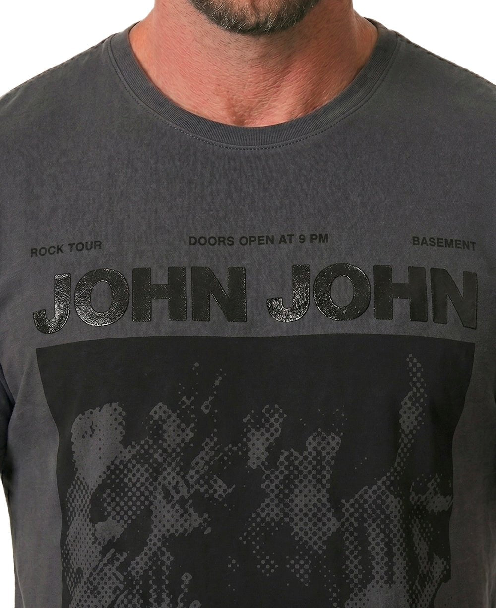 Camiseta Cinza Chumbo Masculina Regular Fit Estampada - John John
