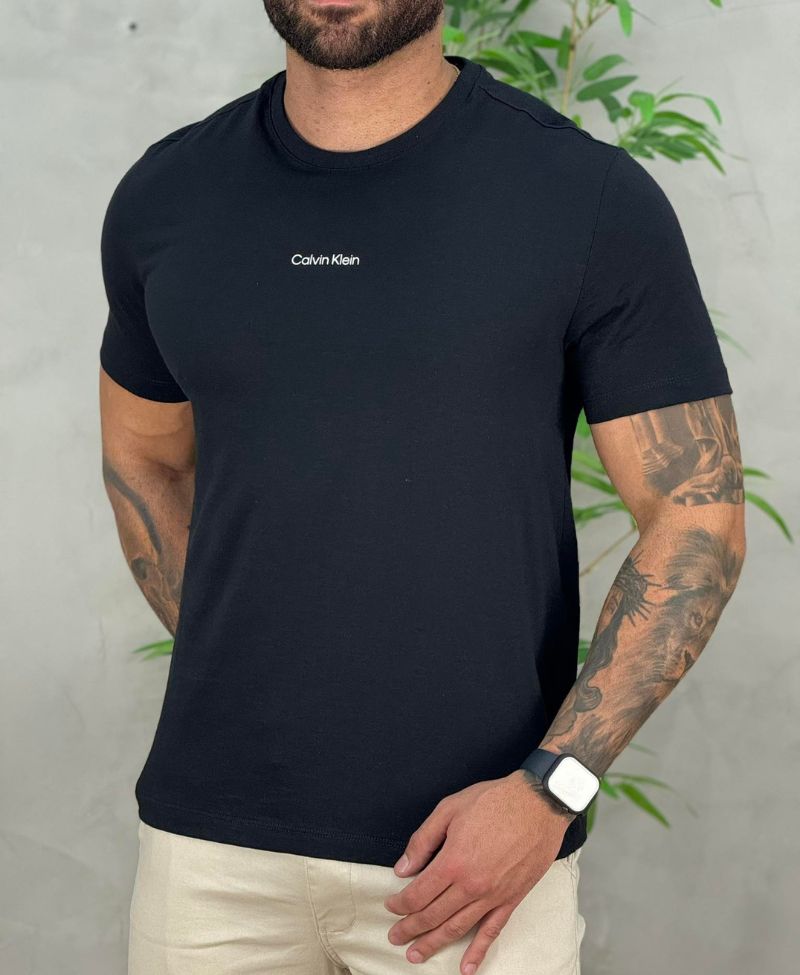 Kit 2 Camiseta Preta e Azul Marinho Masculino Flamê - Calvin Klein