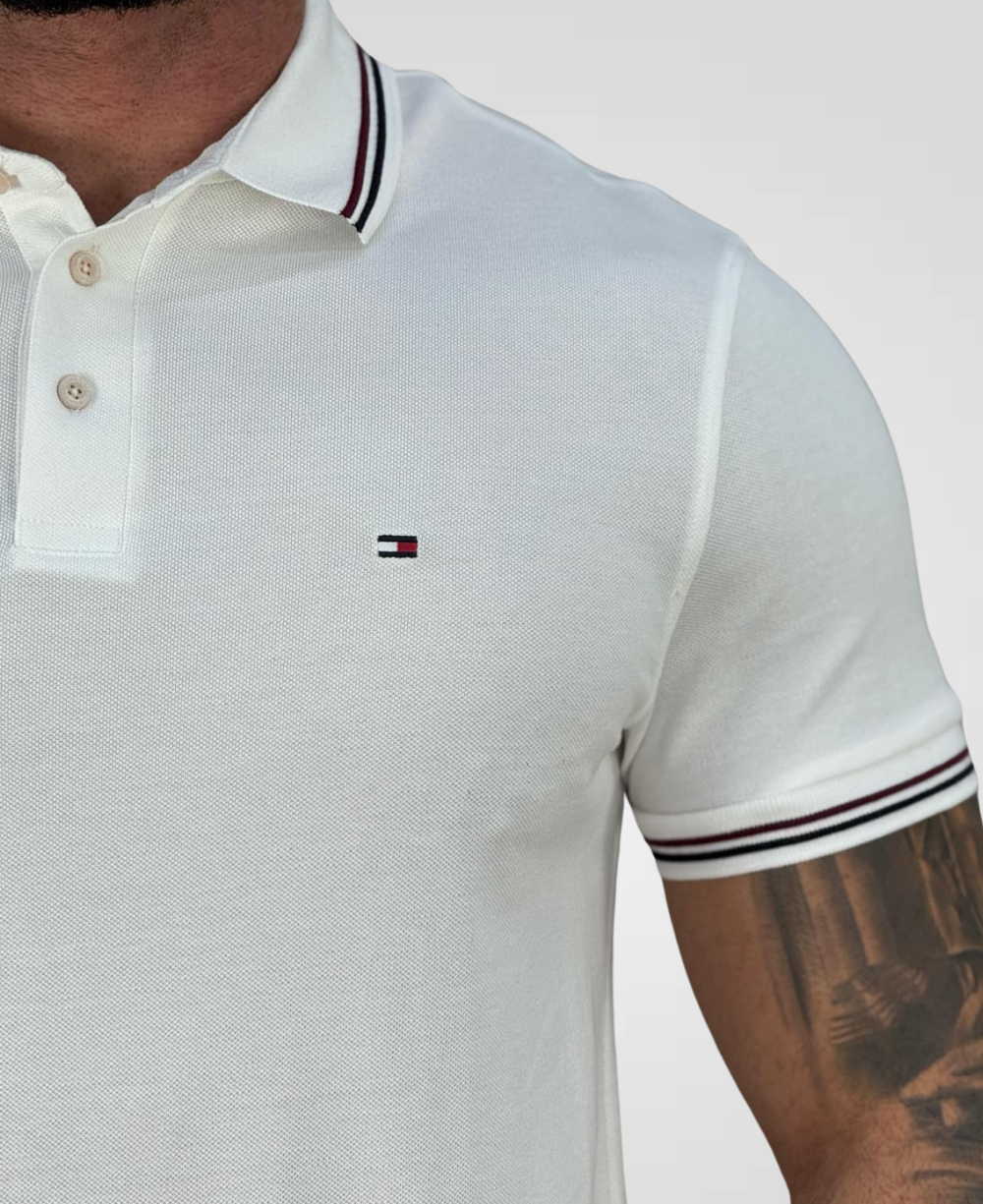 Camisa Polo Branca Friso e Detalhe Na Manga Slim - Tommy Hilfiger