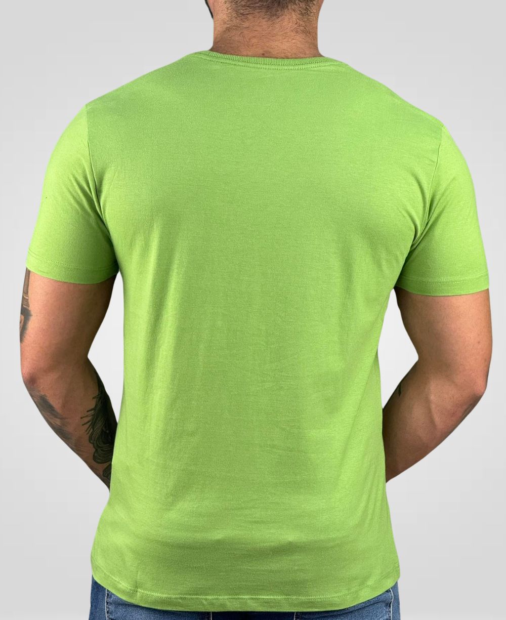 Camiseta Verde Hortelã Casual Masculina Line Wolf - Acostamento