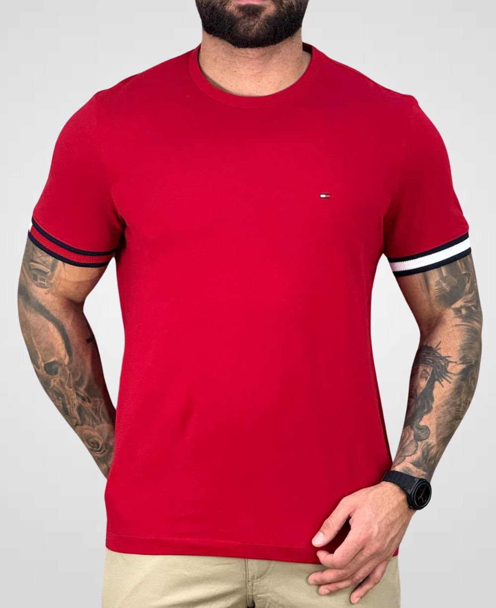 Camiseta Vermelha Piquet Detalhe Na Manga Masculina Regular Fit - Tommy Hilfiger