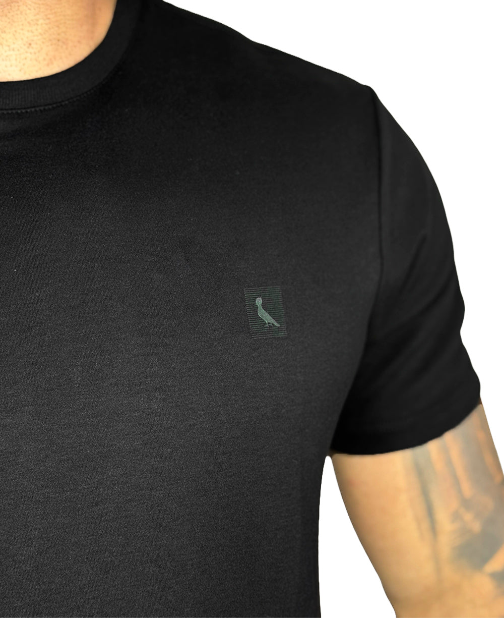 Camiseta Preta Masculina Slim Estampada - Reserva