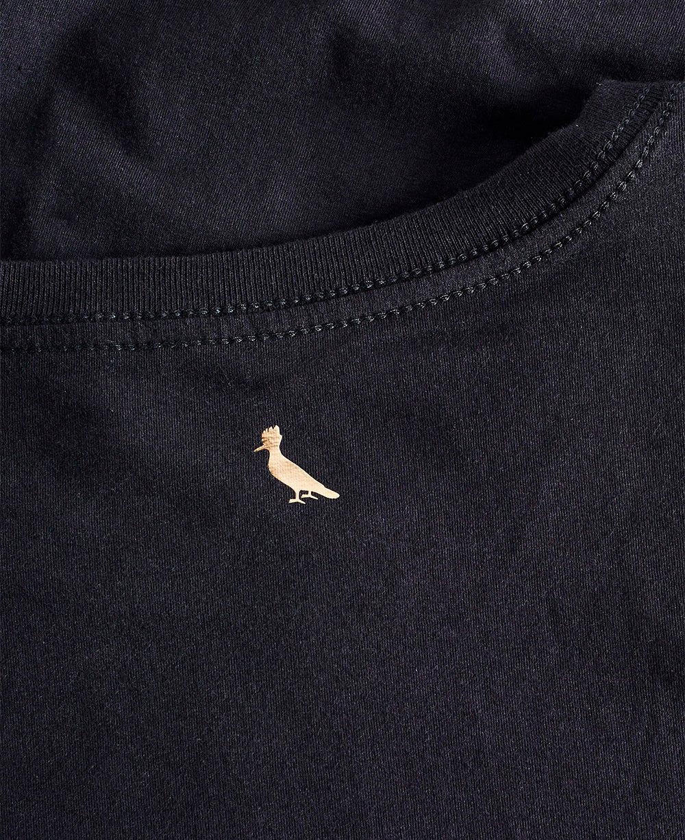 Camiseta Preta Masculina Estampada Gold - Reserva
