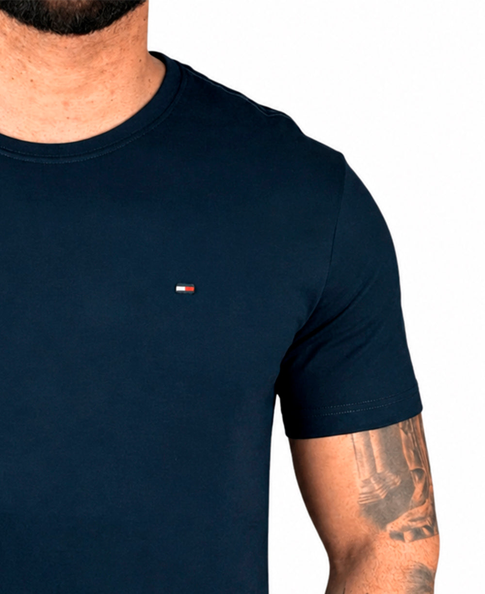 Camiseta Azul Marinho Masculina Logo no Peito - Tommy Hilfiger