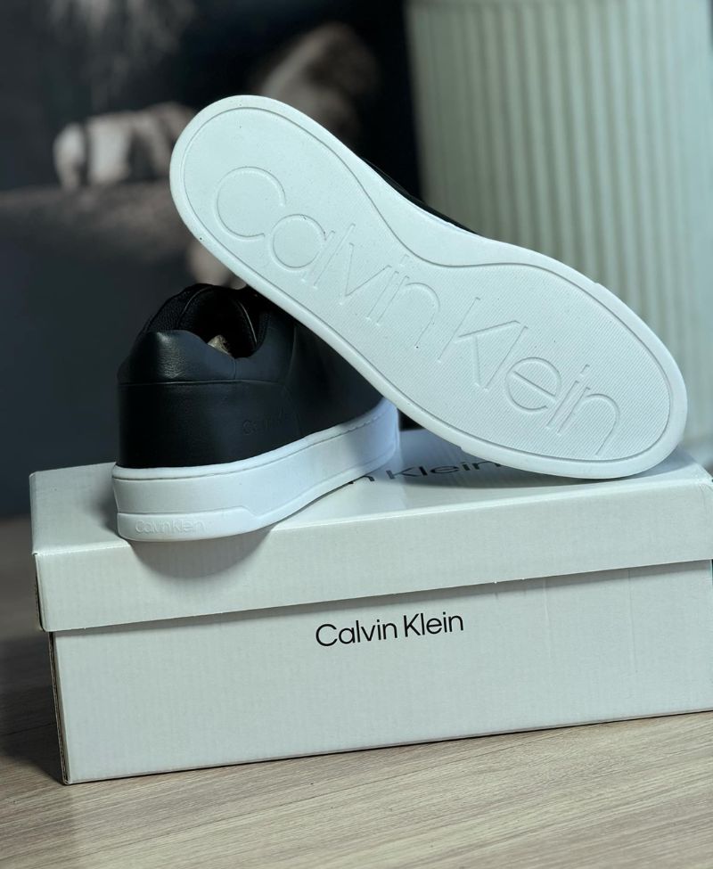 Tênis Preto Masculino De Couro Cano Baixo - Calvin Klein