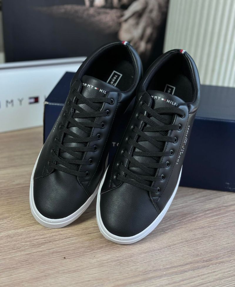 Tênis Preto Masculino Harrison FM37 - Tommy Hilfiger