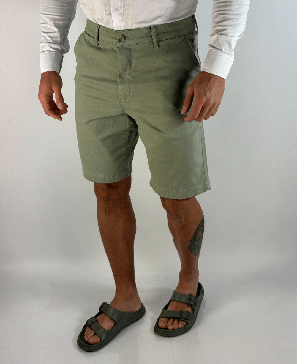 Bermuda Alfaiataria Verde água Masculino - Visual Jeans