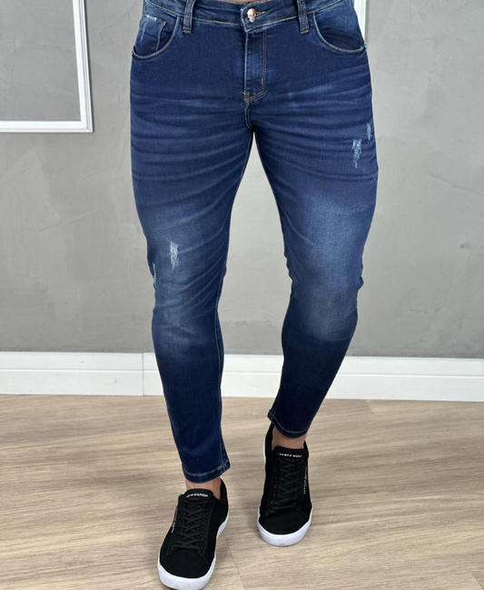 Calça Jeans Escura Masculina Com Detalhes Rasgados - Jay Jones
