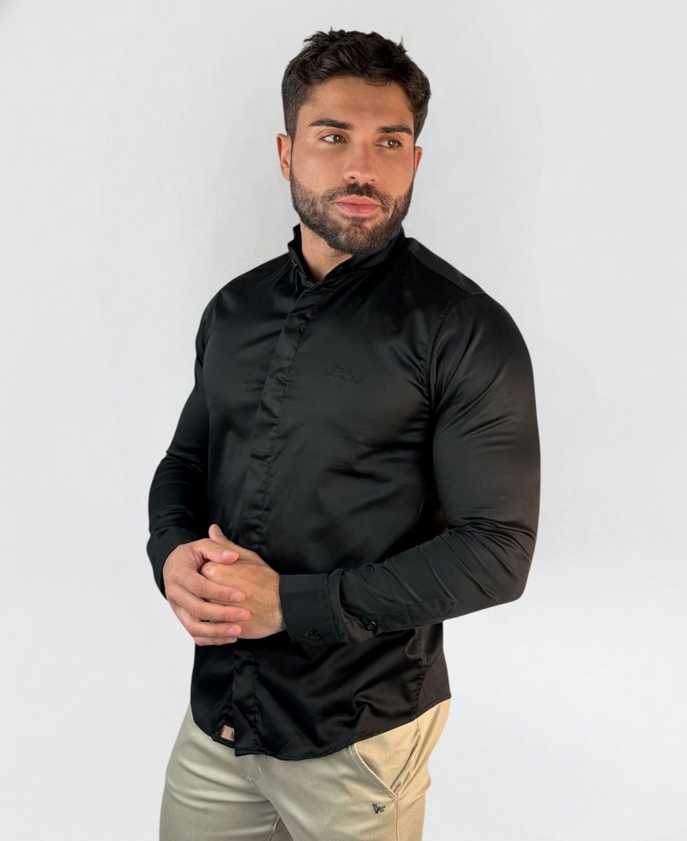Camisa Manga longa Preta Gola Padre Acetinada - Paladhos