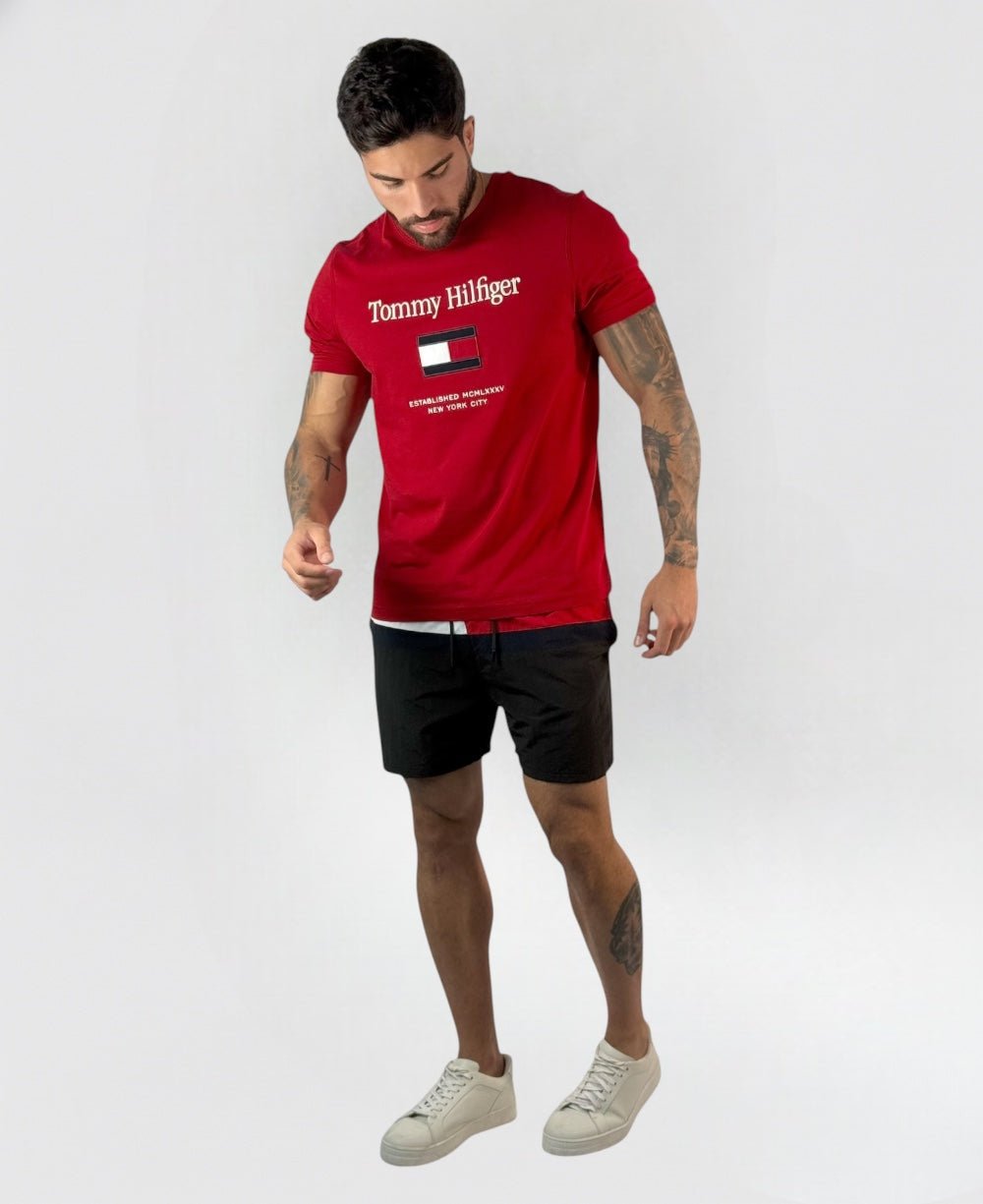Camiseta Embro Flag Tee Vermelha - Tommy Hilfigier