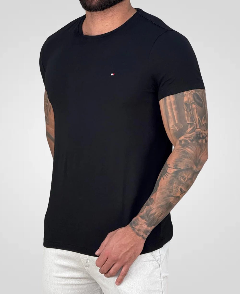 Kit 2 Camisetas Preto e Branco Masculino Pima - Tommy Hilfiger