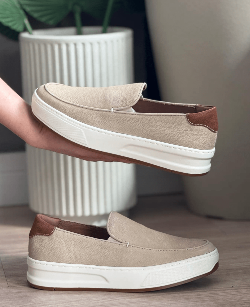 Slip On Bege Masculino De Couro - Ideal Vest Rouparia