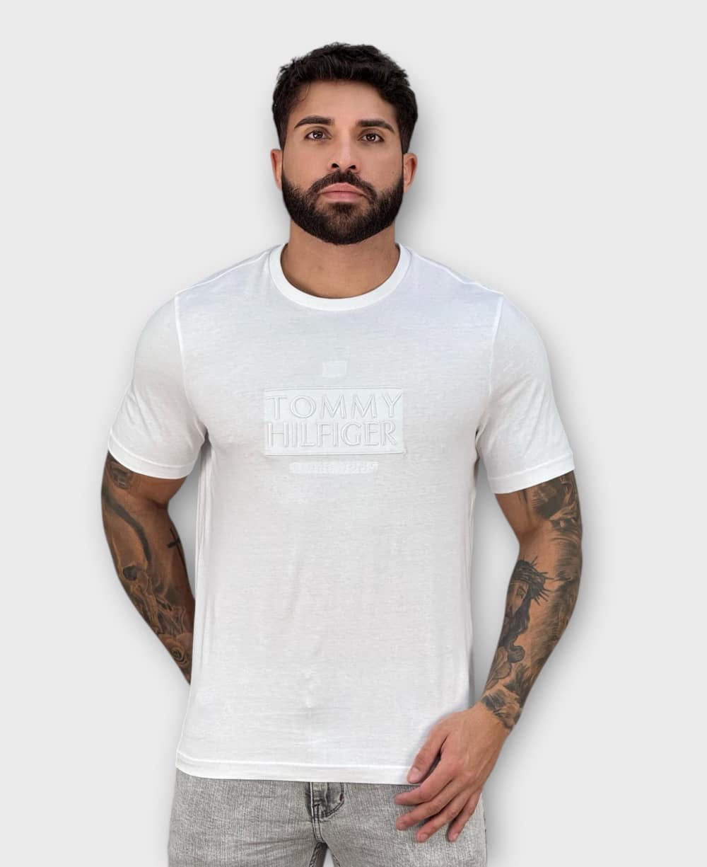 Camiseta Branca Masculina Pique Interlock - Tommy Hilfiger