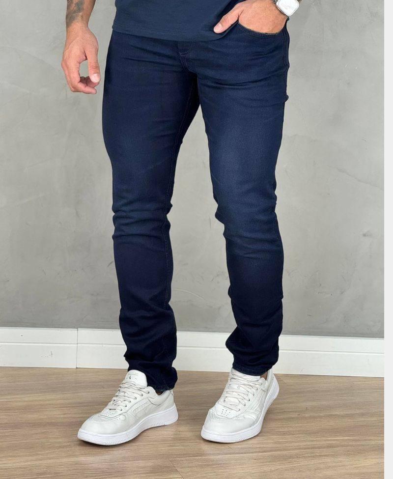 Calça Jeans Escura Masculina Igor Skinny - Forum