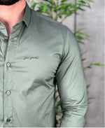 Camisa Social Verde Militar Masculina Básica - Per Pochi
