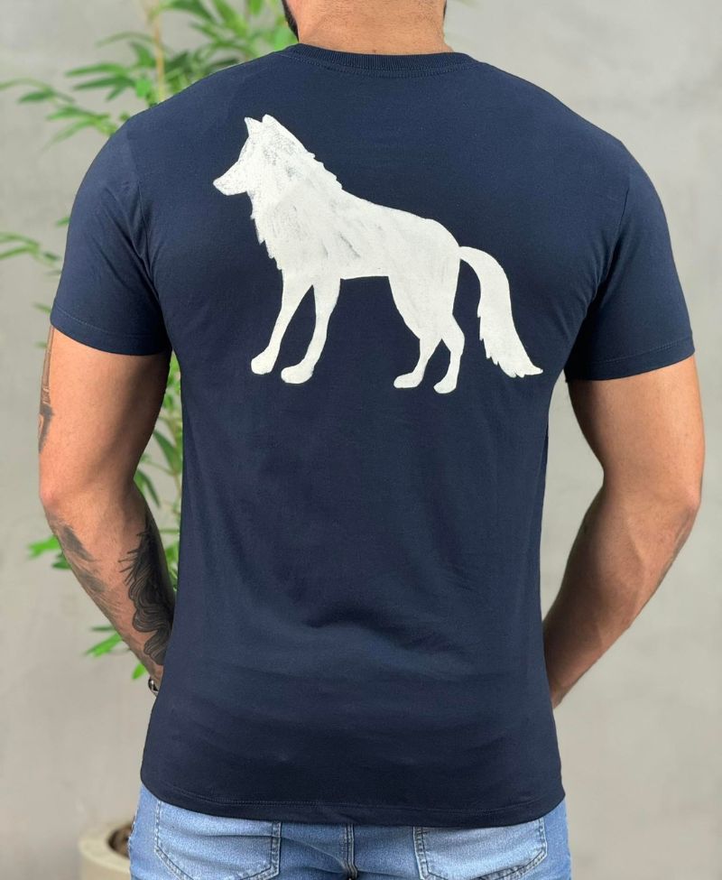 Camiseta Azul Marinho Casual Masculina Lobo Costas - Acostamento