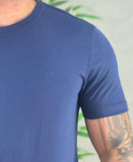 Camiseta Azul Marinho Masculina Basica - Forum