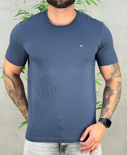 Camiseta Azul Marinho Masculina Com Logo Ck - Calvin Klein