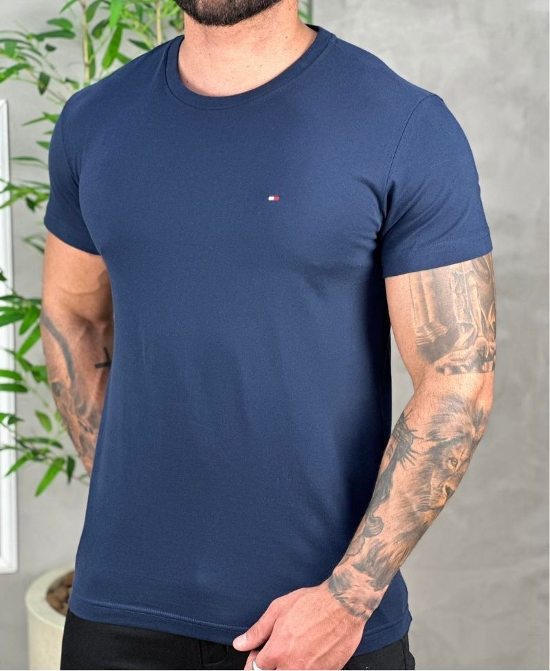 Camiseta Azul Marinho Masculina Logo no Peito - Tommy Hilfiger