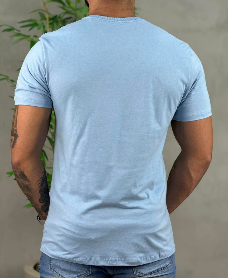 Camiseta Azul Sky Casual Masculina String Art - Acostamento