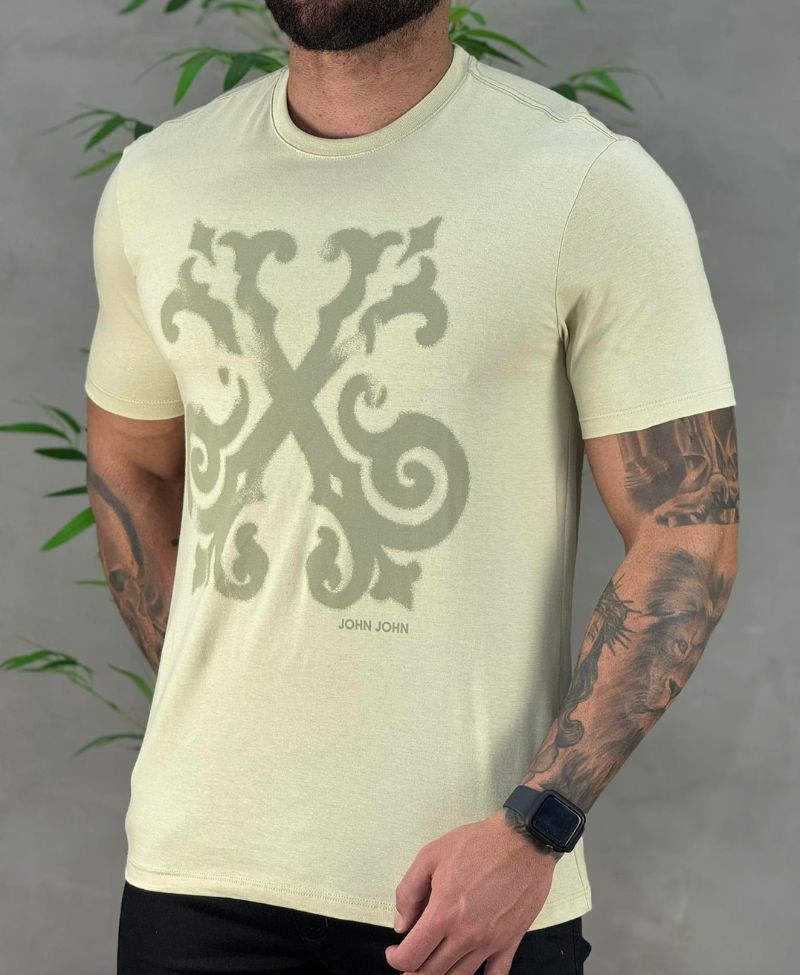 Camiseta Bege Claro Masculina Brasão Shaded - John John