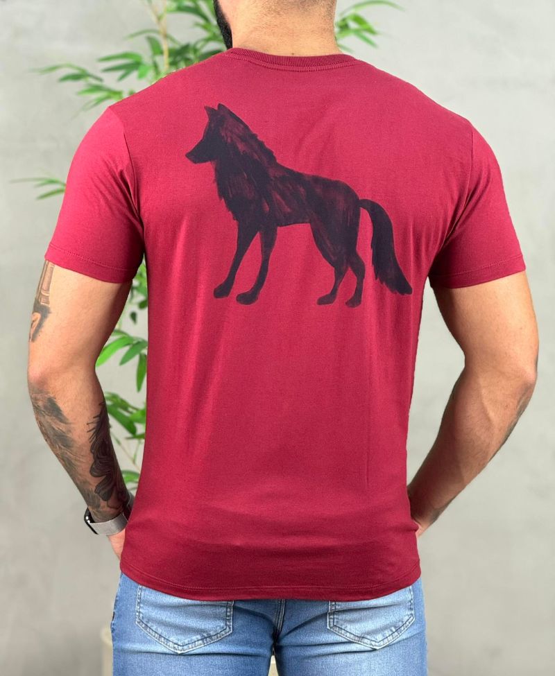 Camiseta Bordo Casual Masculina Lobo Costas - Acostamento