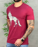 Camiseta Bordo Casual Masculina Wolf Guitar - Acostamento