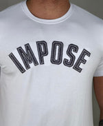 Camiseta Branca Masculina Com Logo No Peito - Impose Trends