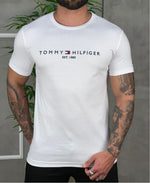 Camiseta Branca Masculina Est. 1985 - Tommy Hilfiger