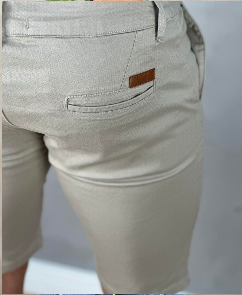 Bermuda Alfaiataria Caqui Masculina Acetinada - Paladho´S Jeans Wear