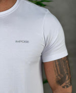 Camiseta Branca Masculina Com Relevo No Peito - Impose Trends