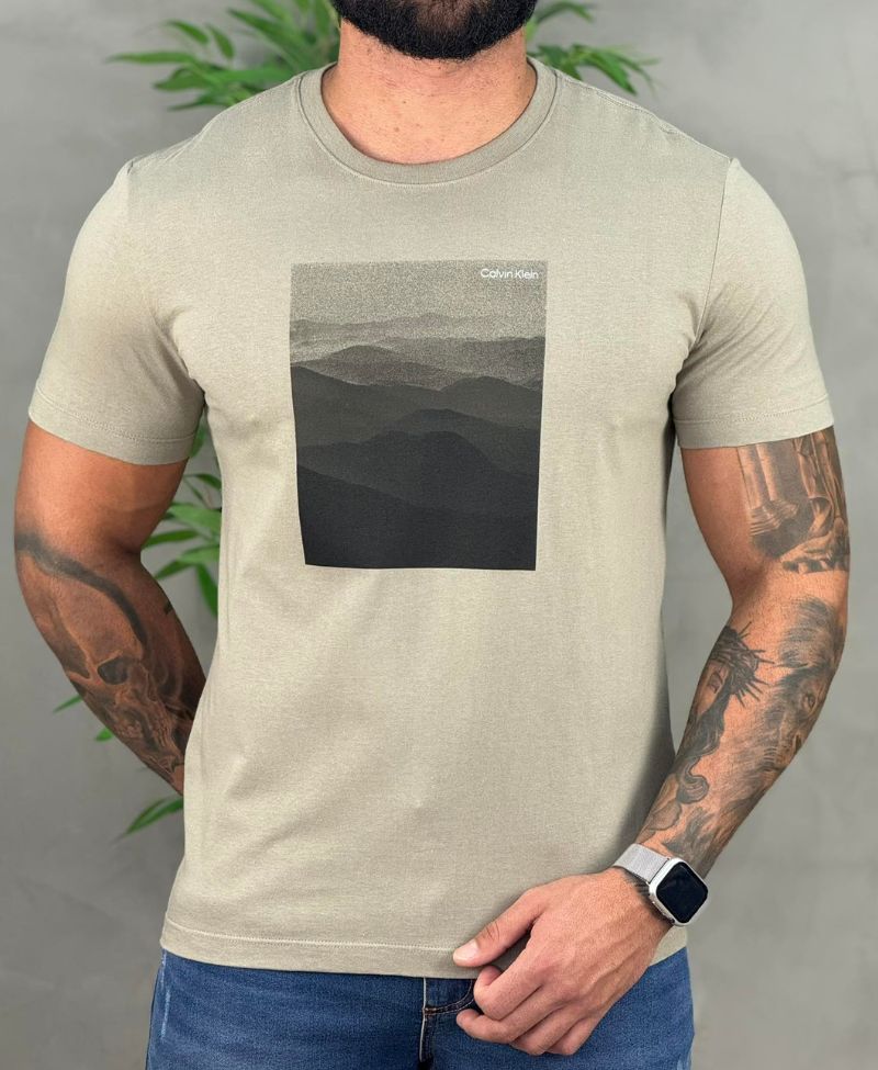 Camiseta Caqui Medio Masculina Reissue - Calvin Klein