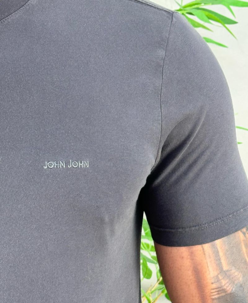 Camiseta Chumbo Masculina New Dirty II - John John