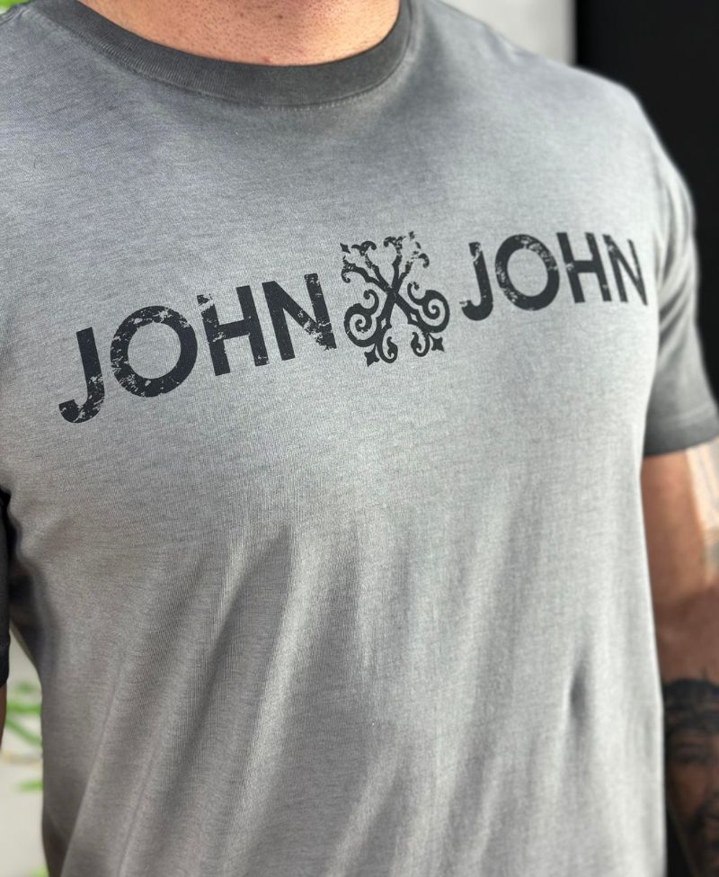 Camiseta Cinza Chumbo Masculina Regular Fit - John John