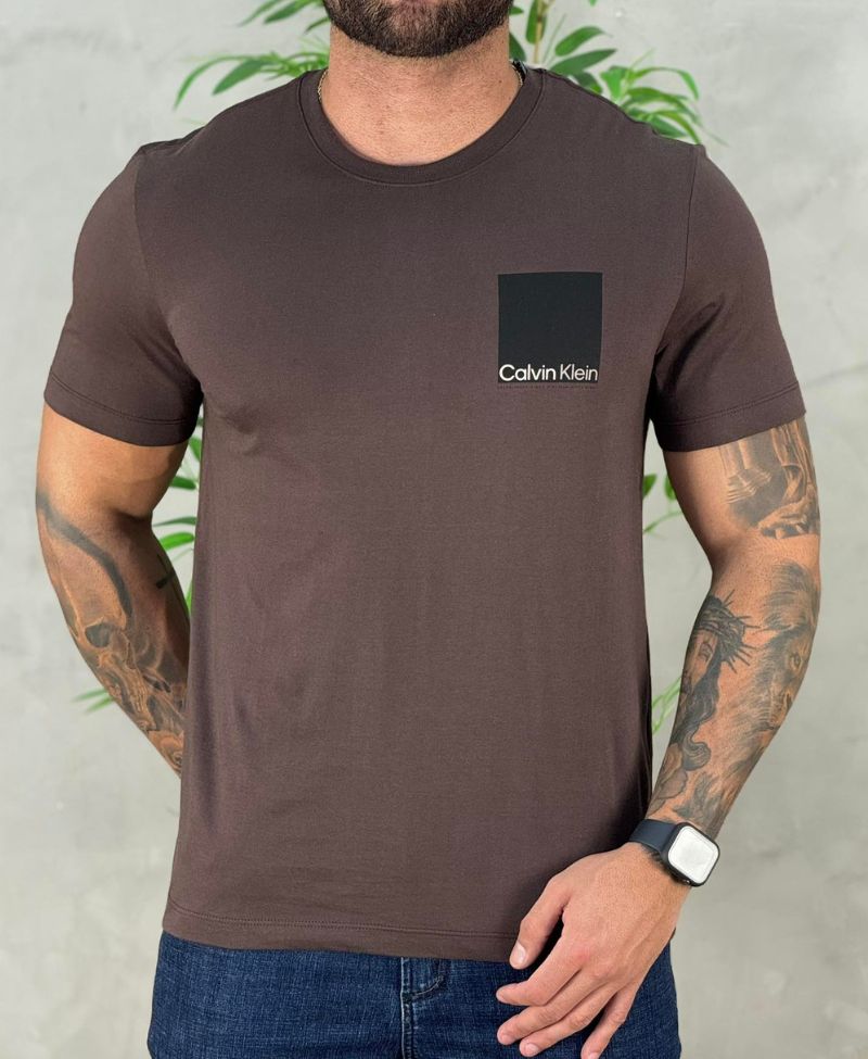 Camiseta Marrom Masculina Logo Sixty Eight - Calvin Klein