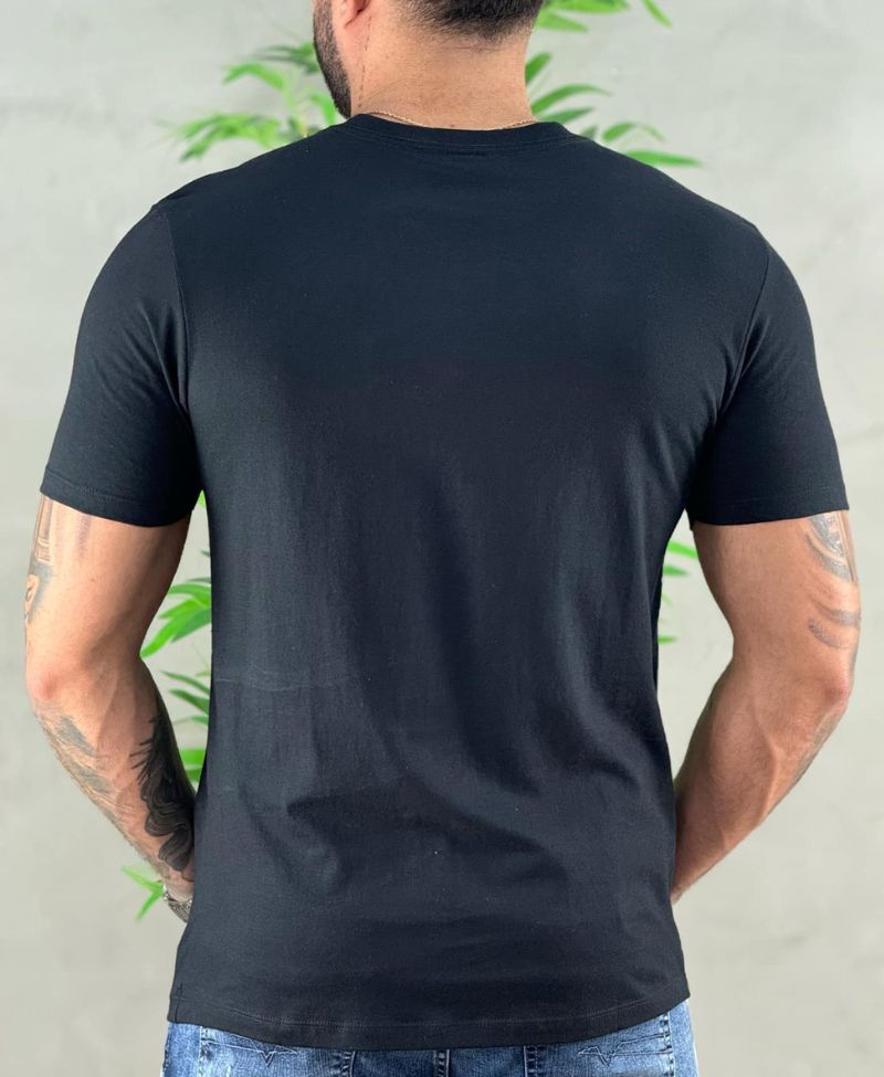 Camiseta Preta Masculina Double S - John John