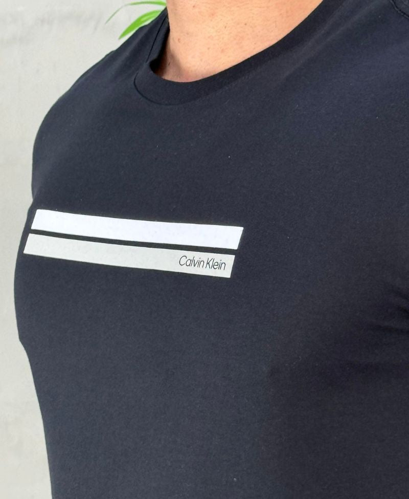 Camiseta Preta Masculina Dulbe Line - Calvin Klein