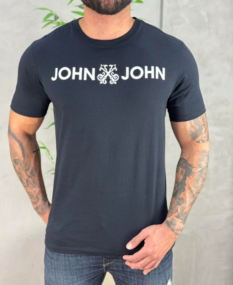 Camiseta Preta Masculina Regular Fit - John John