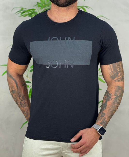 Camiseta Preta Masculina Square Regular Fit - John John