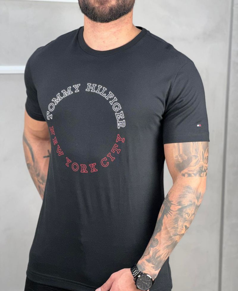 Camiseta Preto Masculina Monotype Circular - Tommy Hilfiger