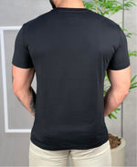 Camiseta Preta Masculina Com Logo No Peito - Tommy Hilfiger
