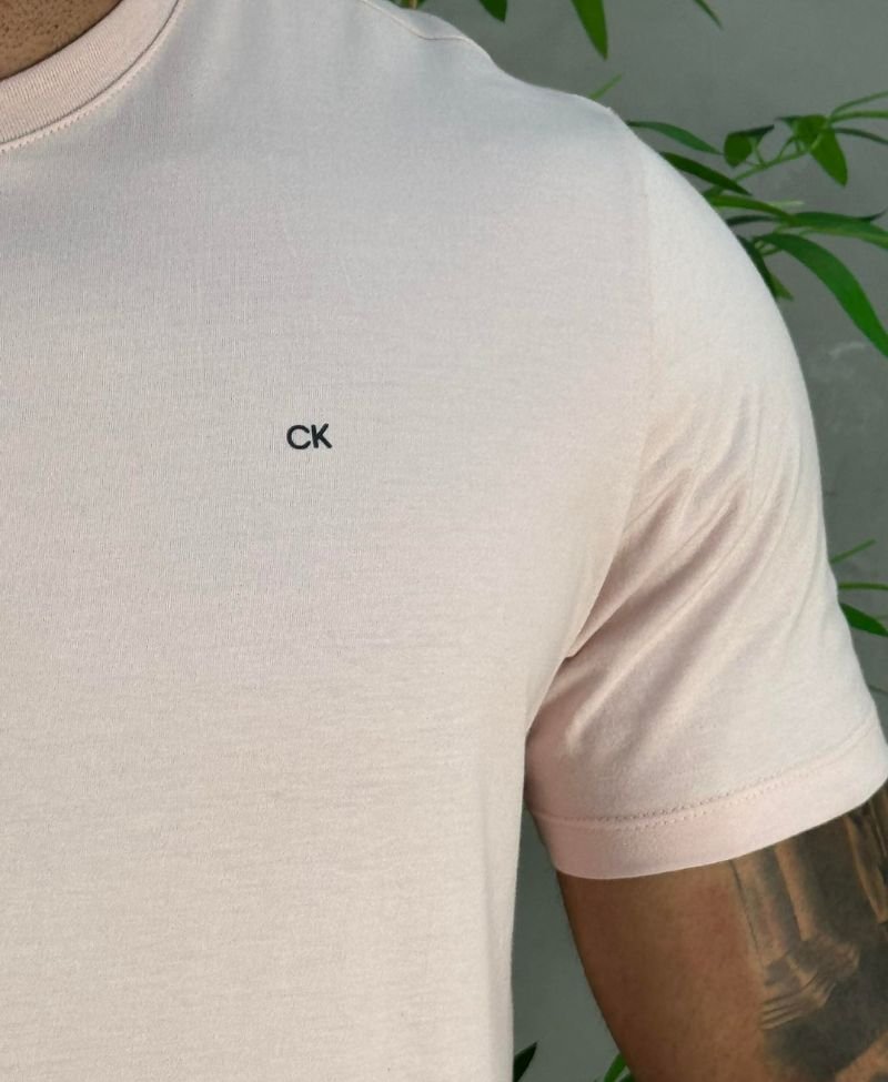 Camiseta Rosa Claro Masculina Com Logo Ck - Calvin Klein