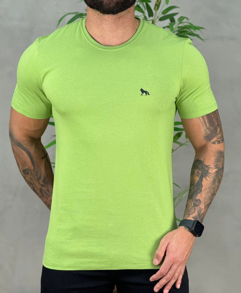 Camiseta Verde Hortelã Casual Masculina Lobo Costas - Acostamento