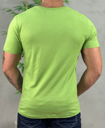 Camiseta Verde Hortelã Casual Masculina Wolf Brush - Acostamento